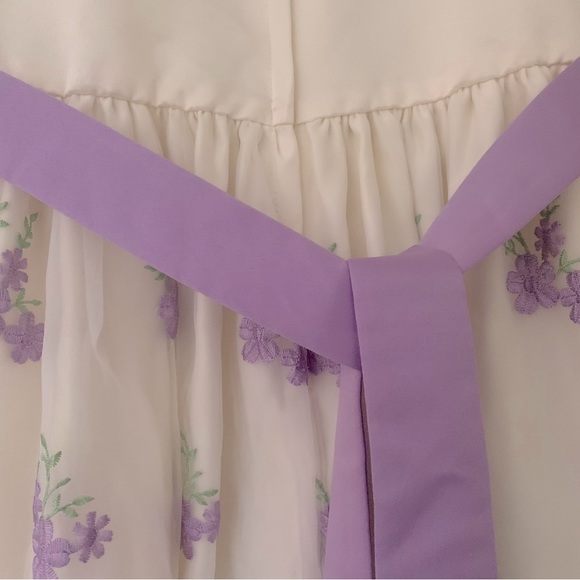 American Princess Formal Off-White Sleeveless A-Line Occasion Dress - Picture 5 of 6